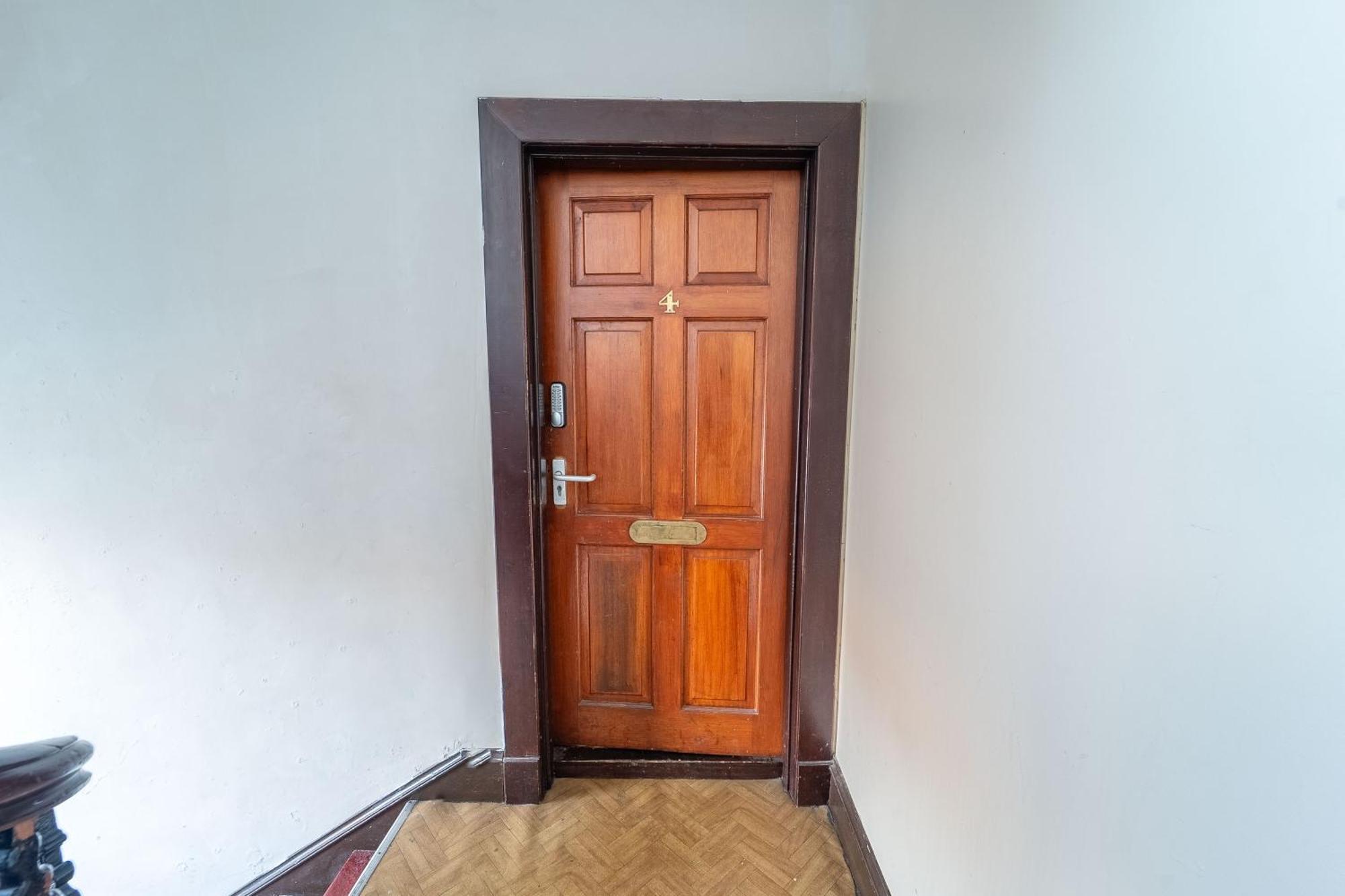 Prime Location Rooms In High Street Fort William Ngoại thất bức ảnh